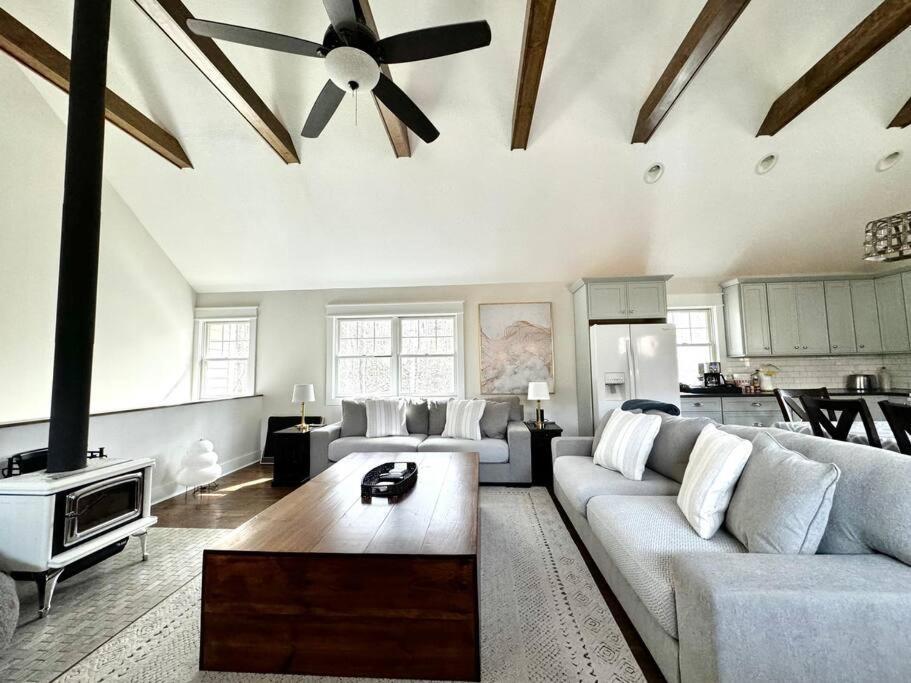 The Cove Retreat- Hot Tub/Screened Porch/Game Room Lake Lure Exteriör bild